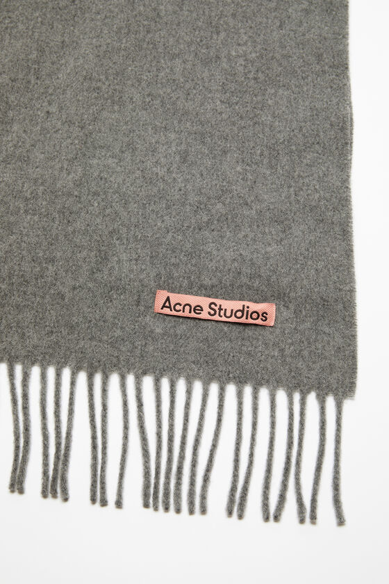 (image for) Precise Fringe wool scarf - oversized